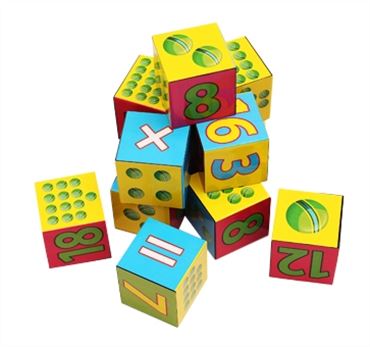 Кубики 12шт. Математика в кубиках К12-0553
